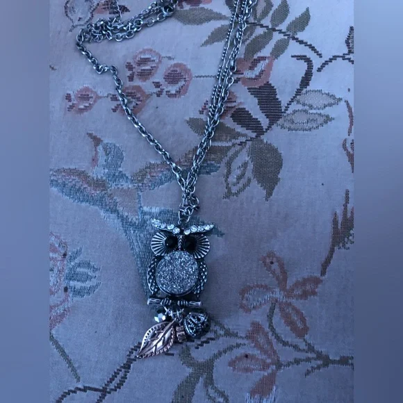 🎃4-sale VCLM Druzy Owl Costume Necklace- 626 $25 or $20 w/offer